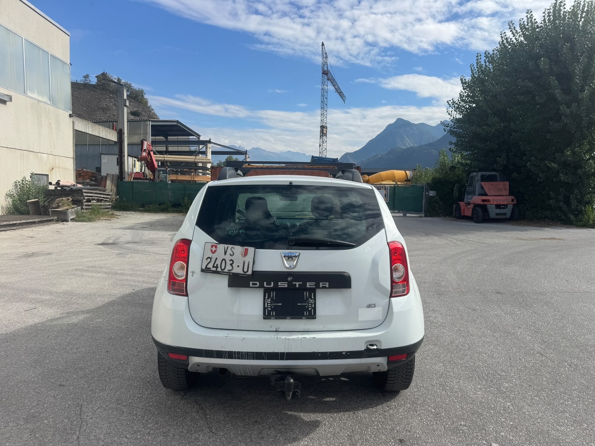 DACIA Duster 1.5 dCi Lauréate 4x4-image-5