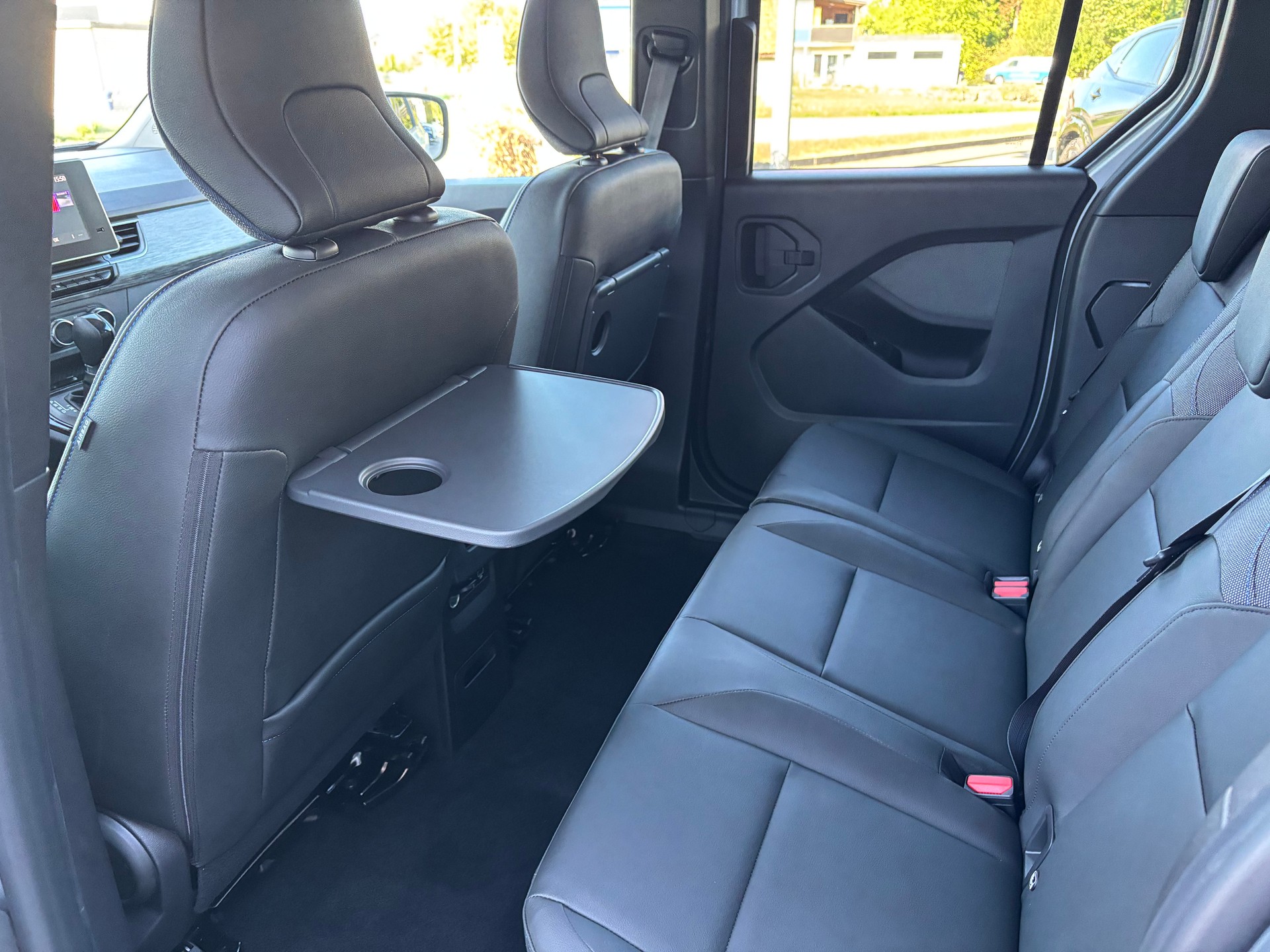 NISSAN Townstar Kombi L1 Tekna Automat-image-7