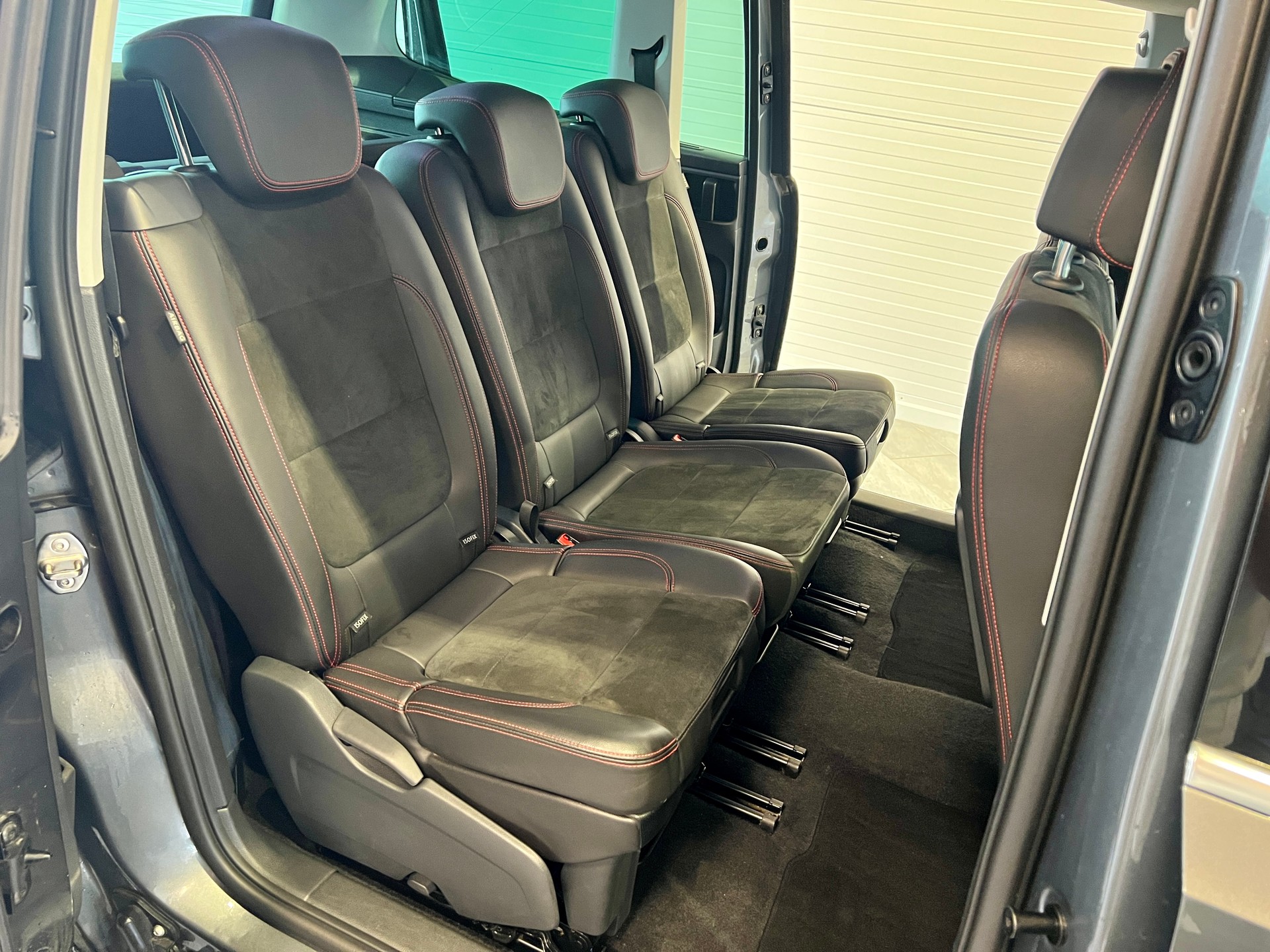 SEAT Alhambra 2.0 TDI Hola FR 4Drive-image-12
