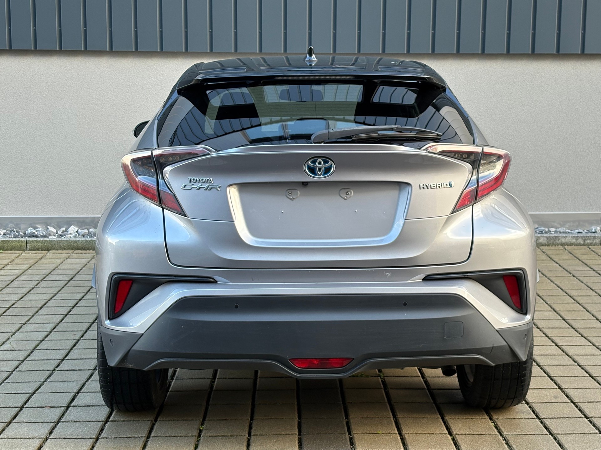 TOYOTA C-HR 1.8 HSD Style CVT frisch ab MFK | Automat-image-7