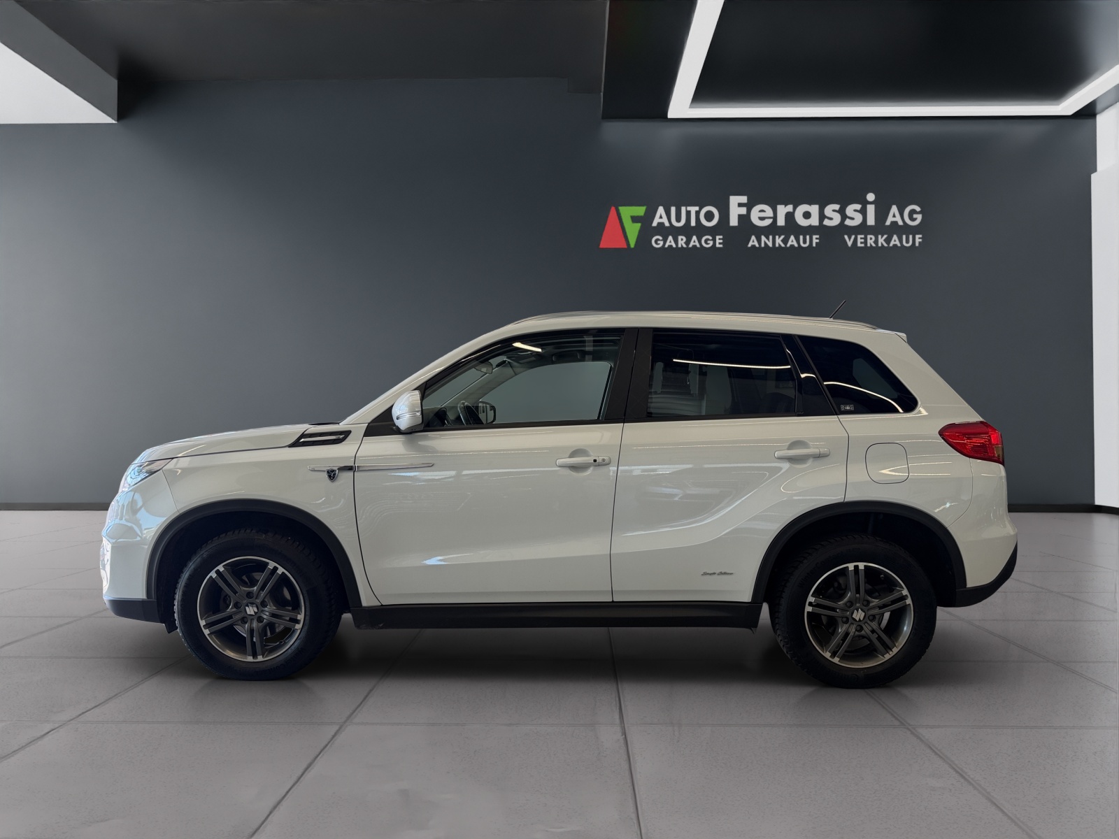 SUZUKI Vitara 1.6 TD Sergio Cellano Top TCSS-image-1