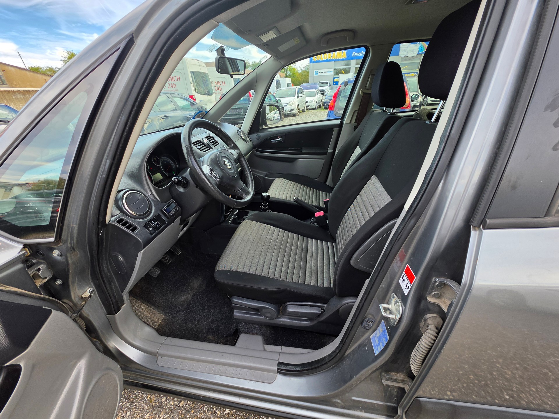 SUZUKI SX4 2.0 TD GL Top 4WD-image-6