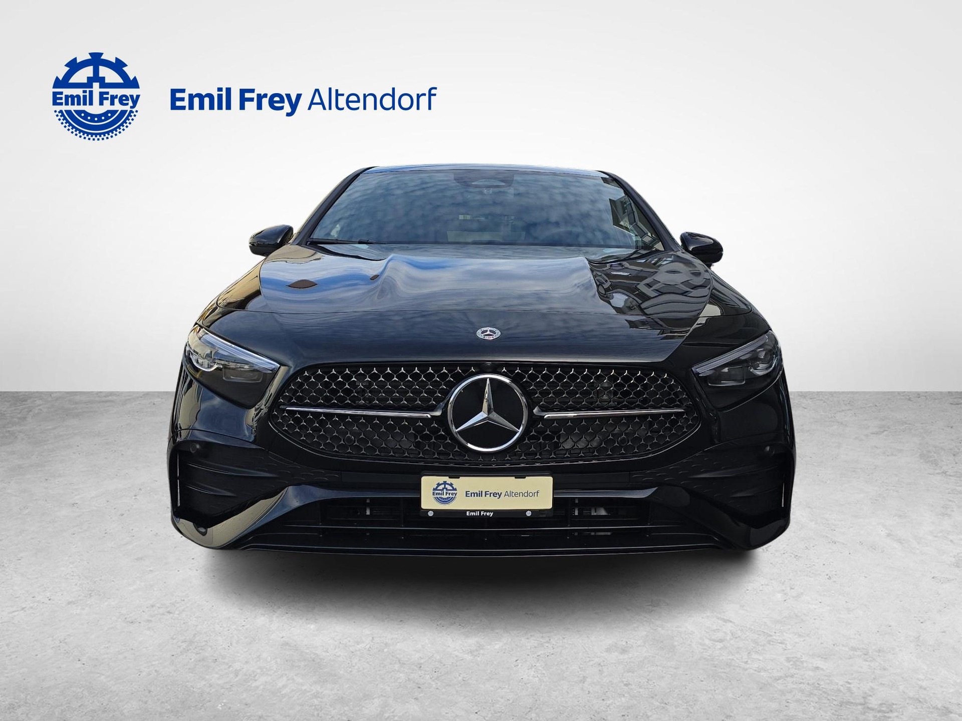 MERCEDES-BENZ A 200 Night Star AMG Line-image-7