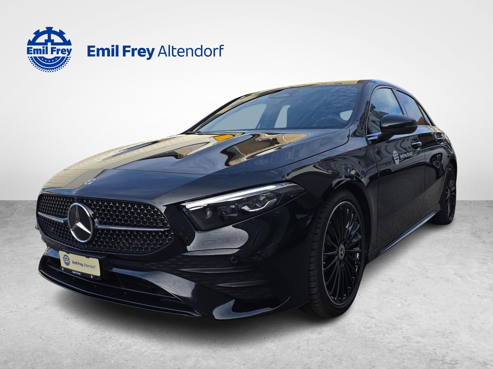 MERCEDES-BENZ A 200 Night Star AMG Line-image-0