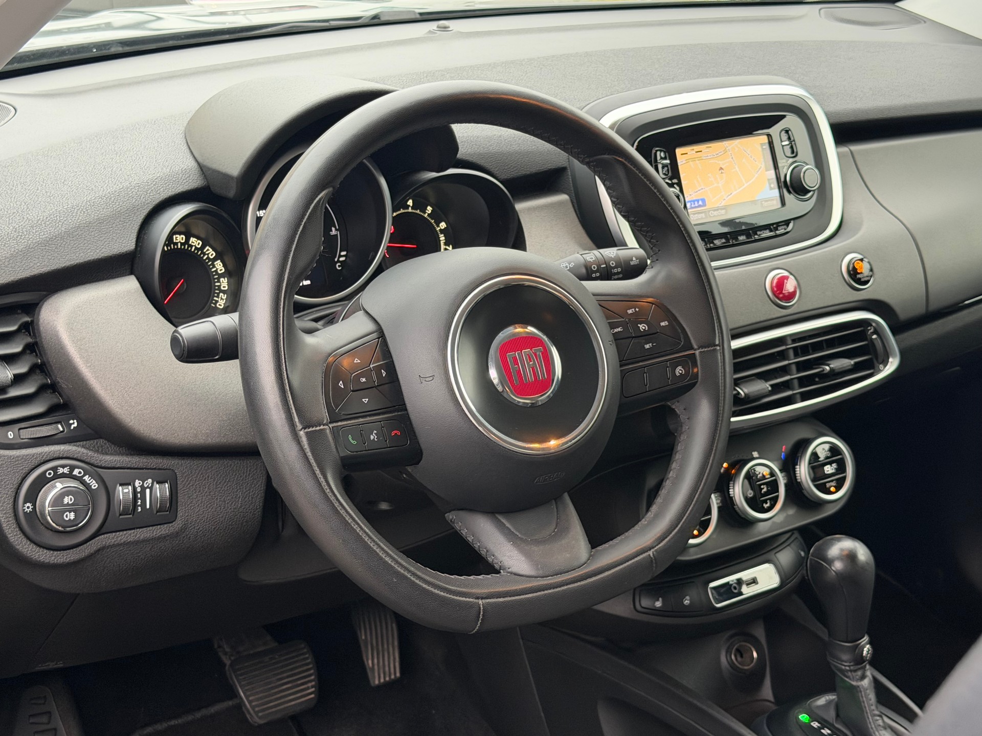FIAT 500X 1.4T Lounge DCT-image-9