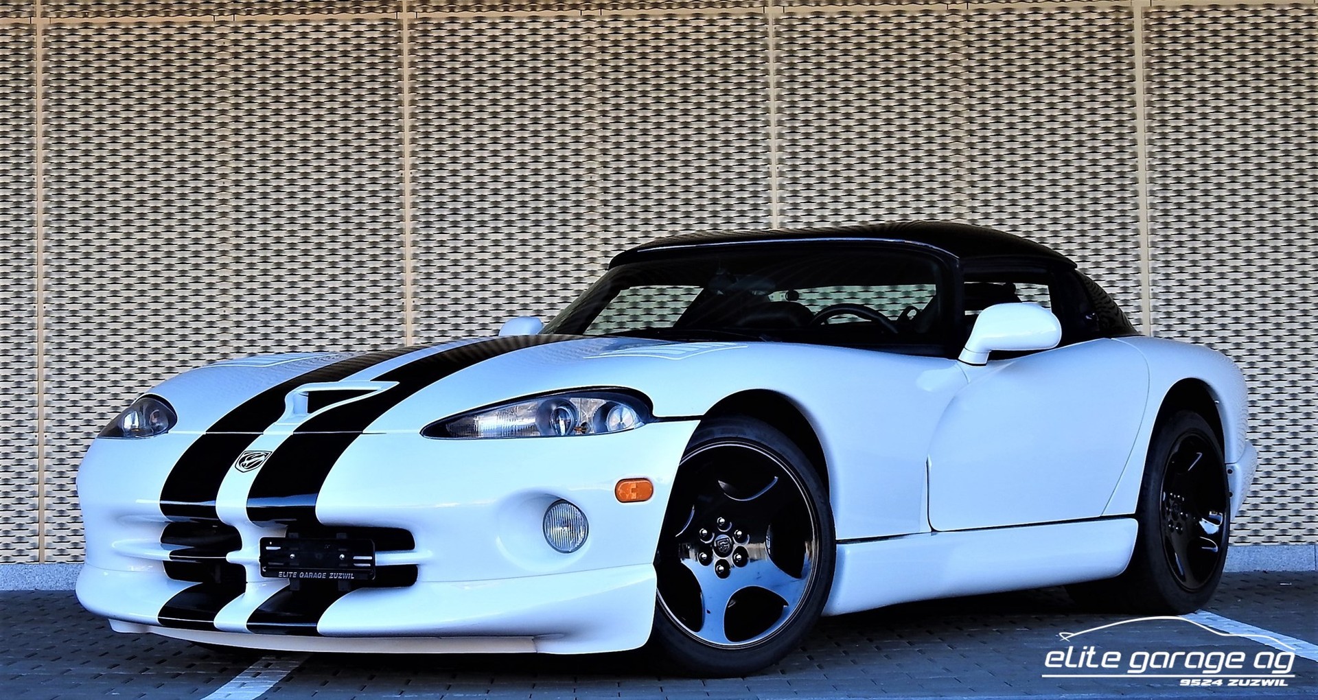 DODGE VIPER RT/10-image-0