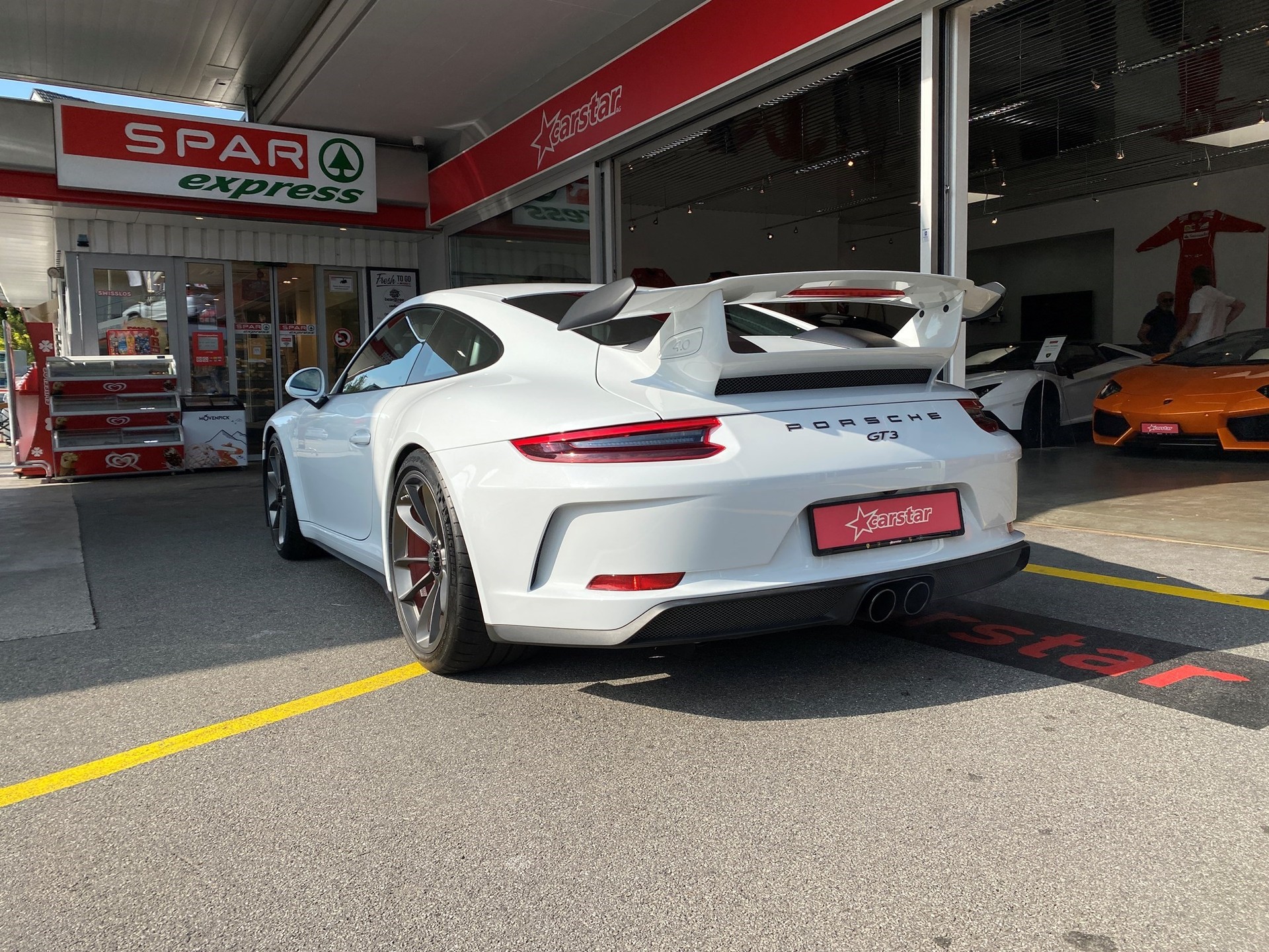 PORSCHE 911 GT3-image-2