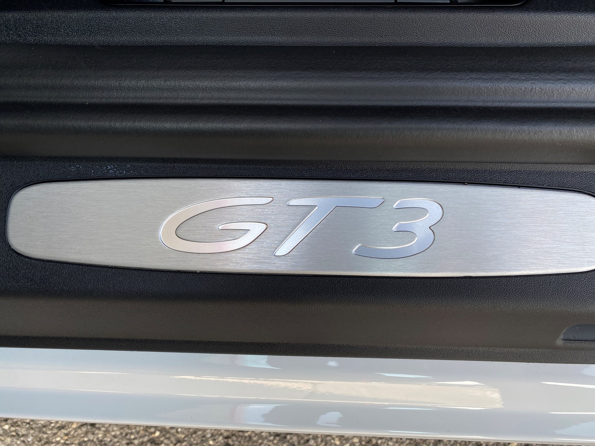 PORSCHE 911 GT3-image-6