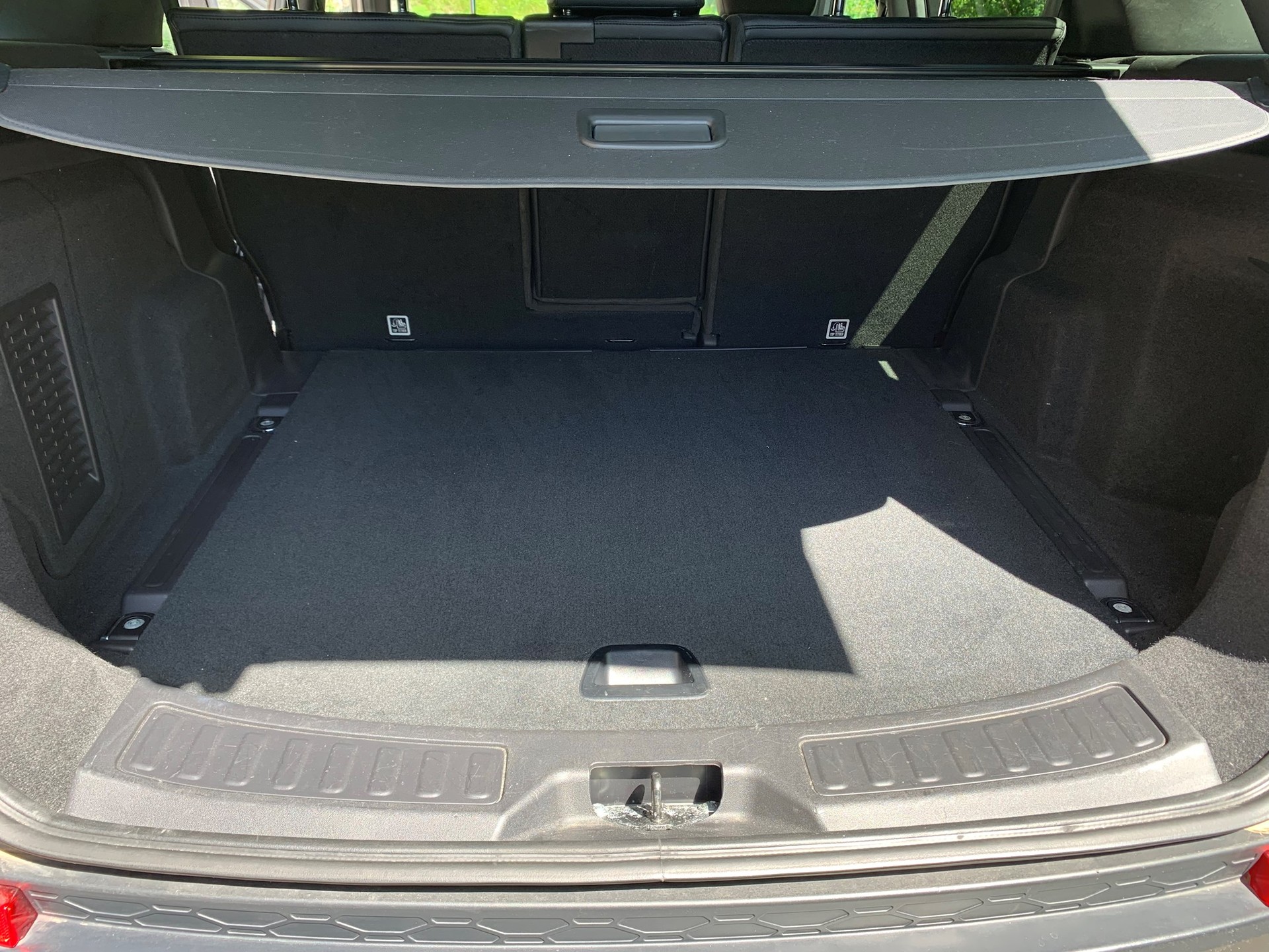LAND ROVER Discovery Sport 2.0 TD4 SE-image-12