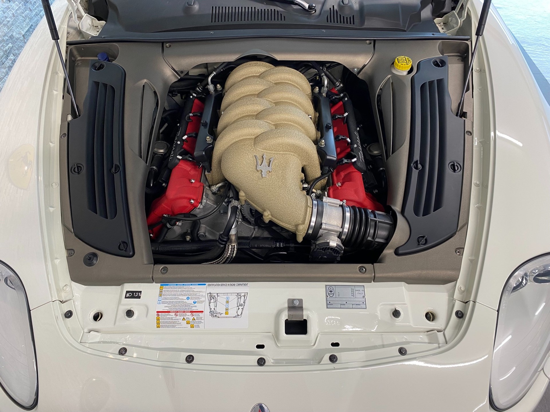MASERATI Spyder GranSport-image-12