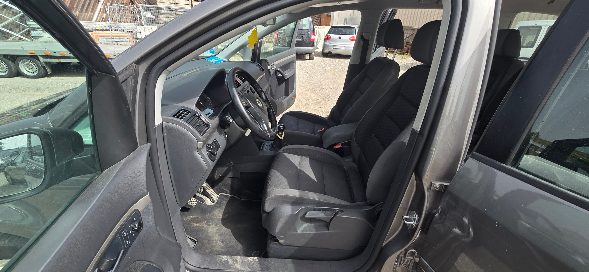 VW Touran 1.4 TSI Conceptline-image-7