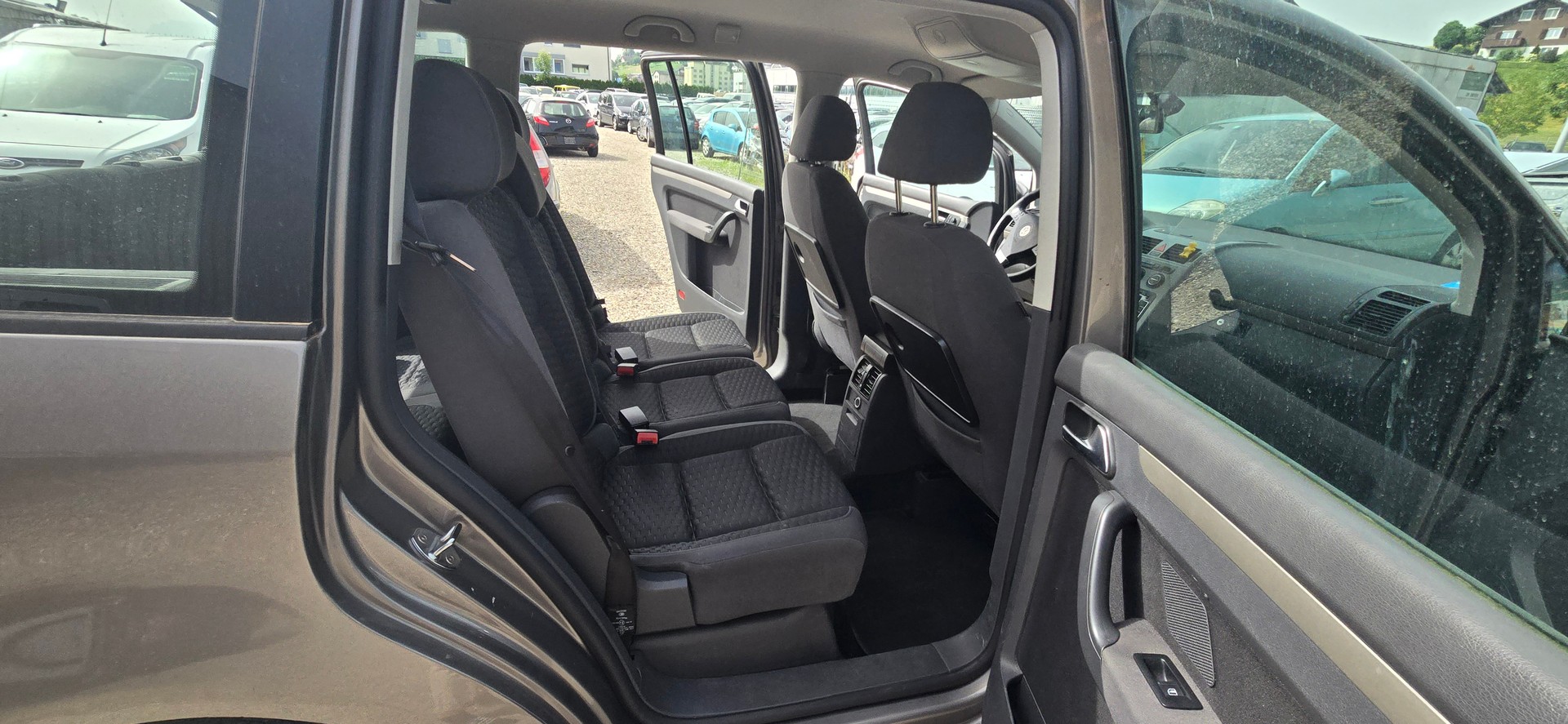 VW Touran 1.4 TSI Conceptline-image-10