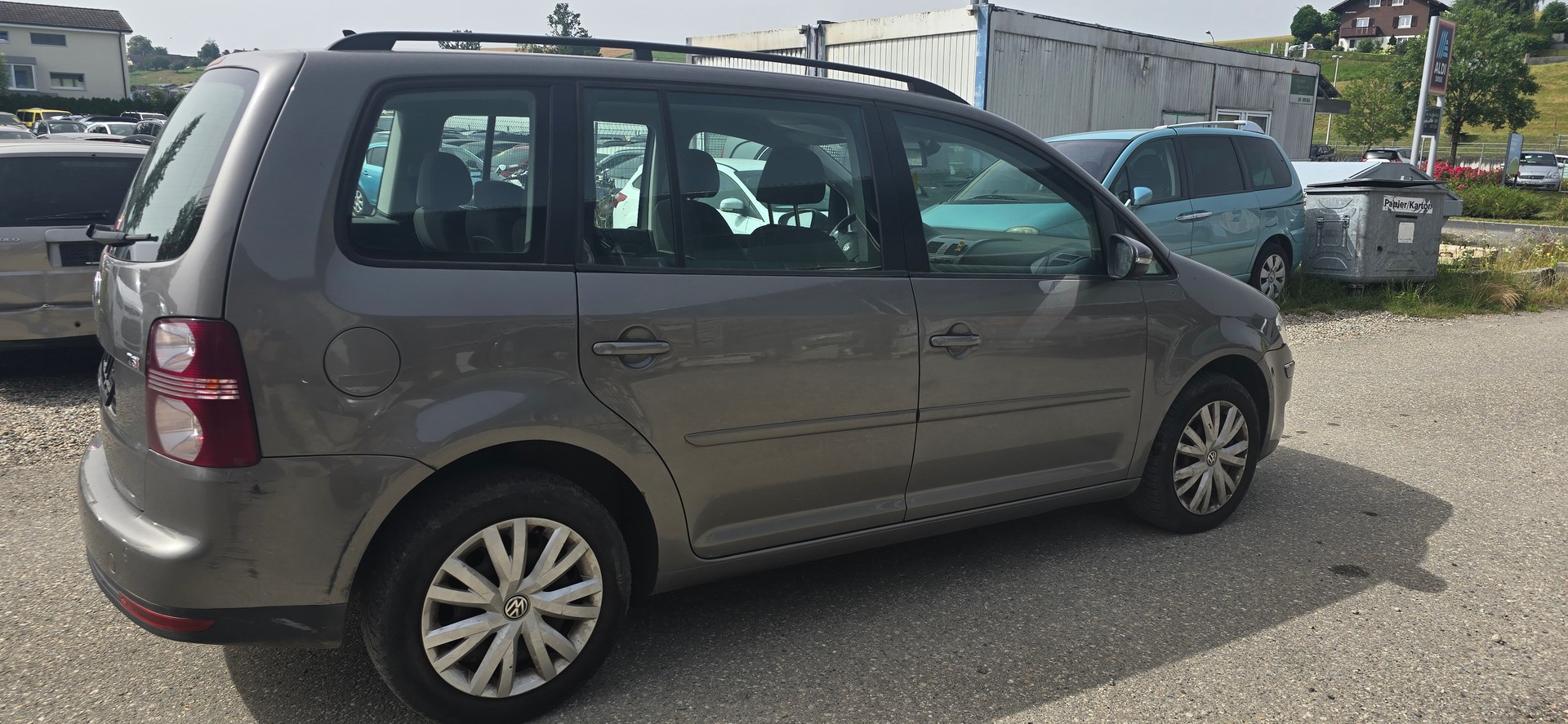 VW Touran 1.4 TSI Conceptline-image-3