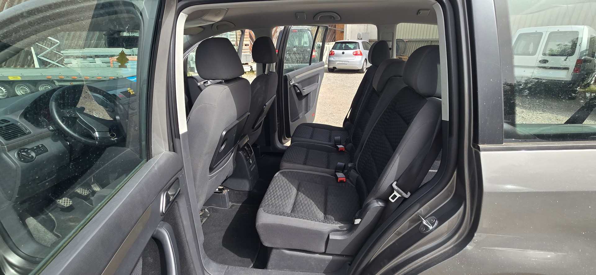 VW Touran 1.4 TSI Conceptline-image-8