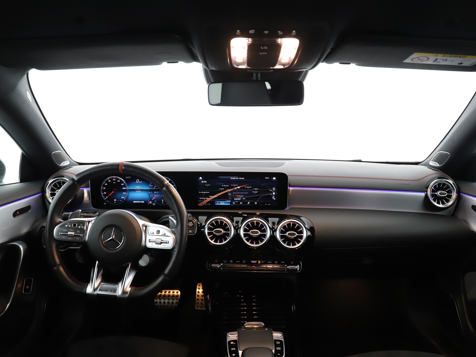 MERCEDES-BENZ CLA SB 35 AMG 4Matic-image-10
