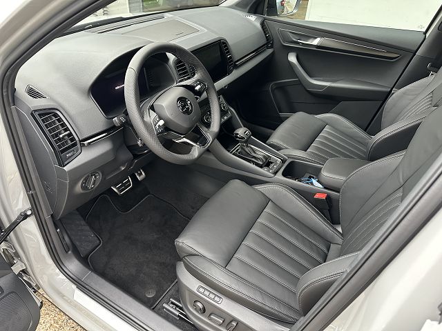SKODA Karoq 2.0 TSI SportLine 4x4 DSG-image-10