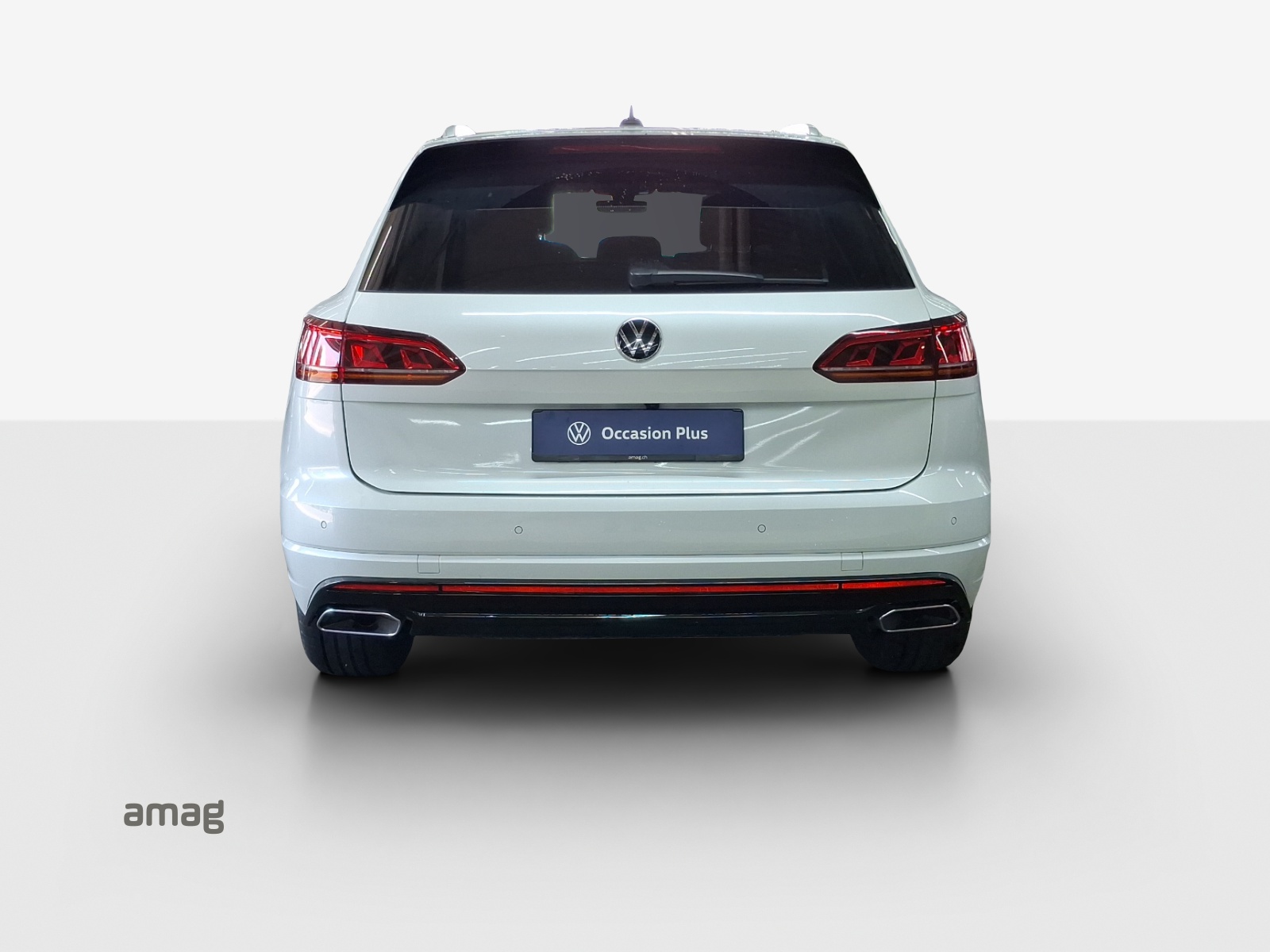 VW Touareg 3.0 TSI R-Line Tiptronic-image-3