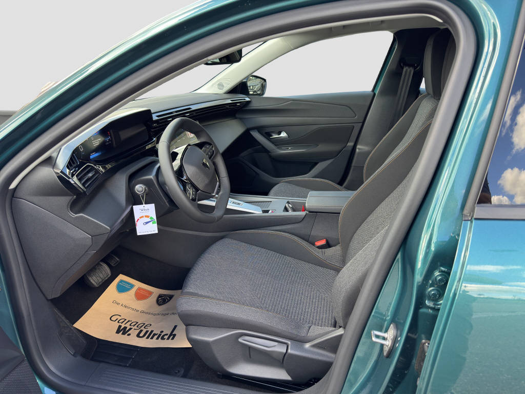 PEUGEOT 308 SW 1.2 Hybrid Style-image-8