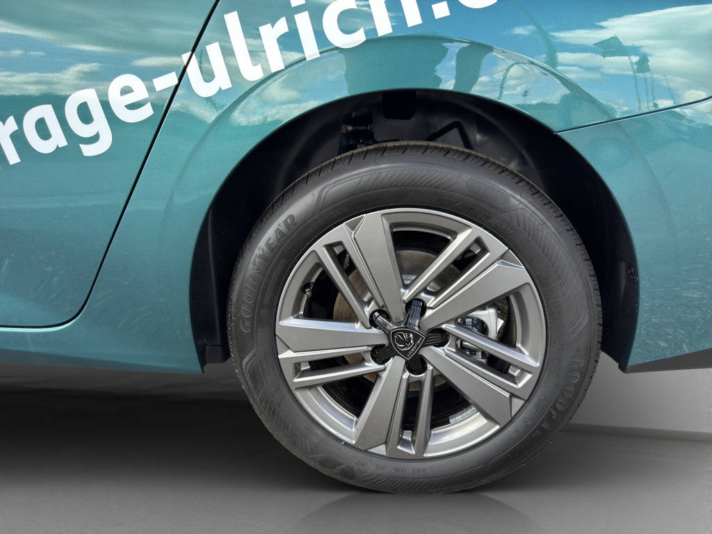 PEUGEOT 308 SW 1.2 Hybrid Style-image-11