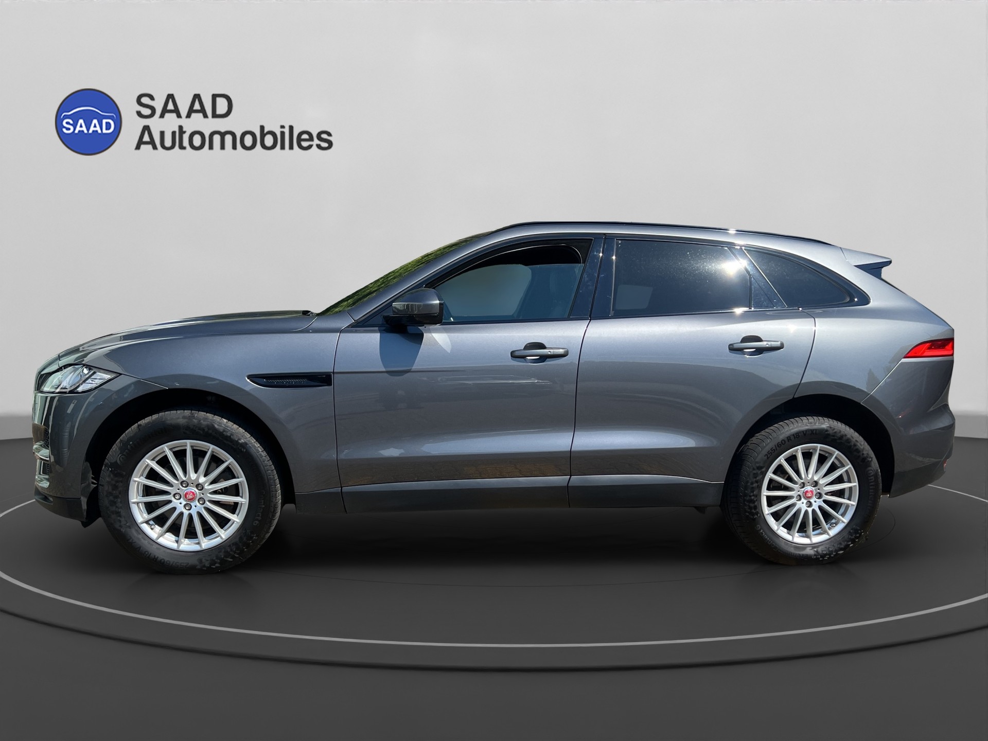 JAGUAR F-Pace 25t 2.0 Pure AWD Automatik-image-2