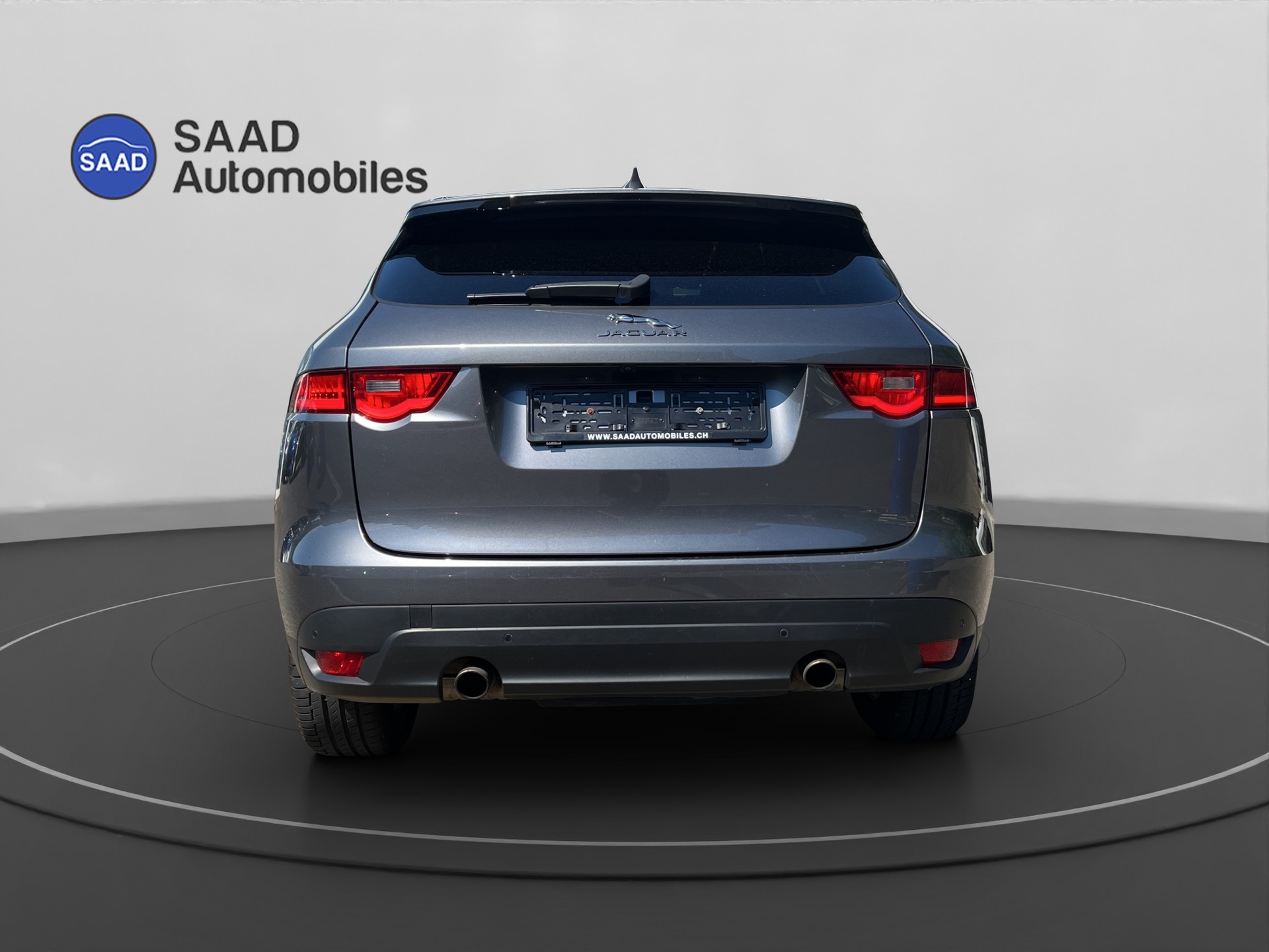 JAGUAR F-Pace 25t 2.0 Pure AWD Automatik-image-4