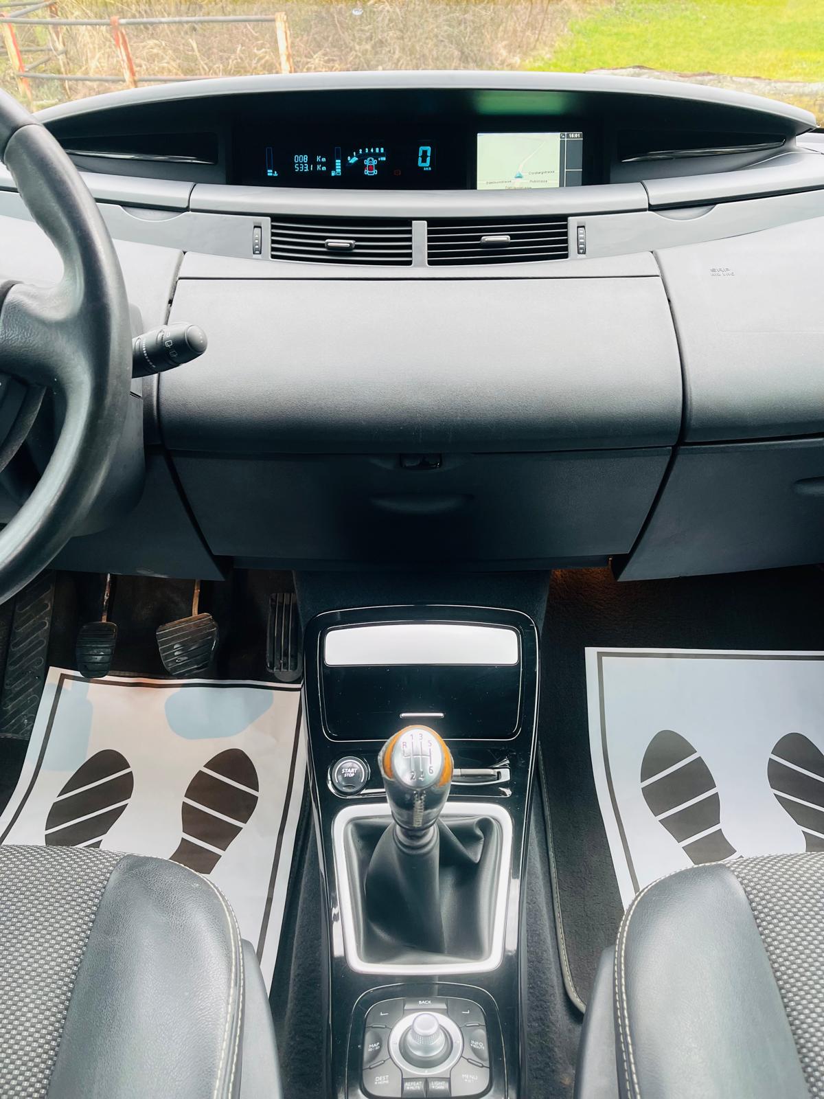 RENAULT Espace 2.0 dCi Dynamique-image-11