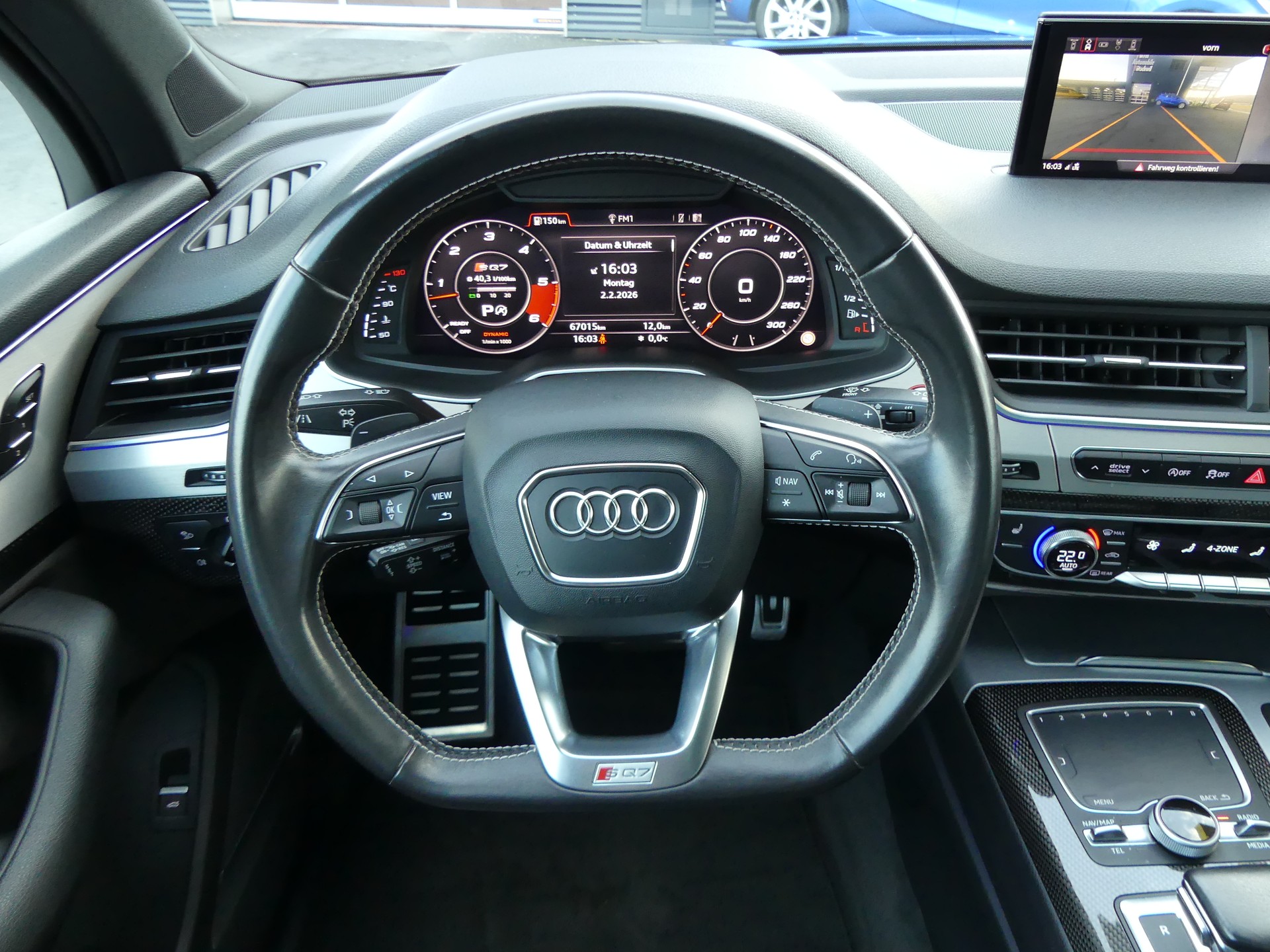 AUDI SQ7 4.0 TDI quattro tiptronic-image-14