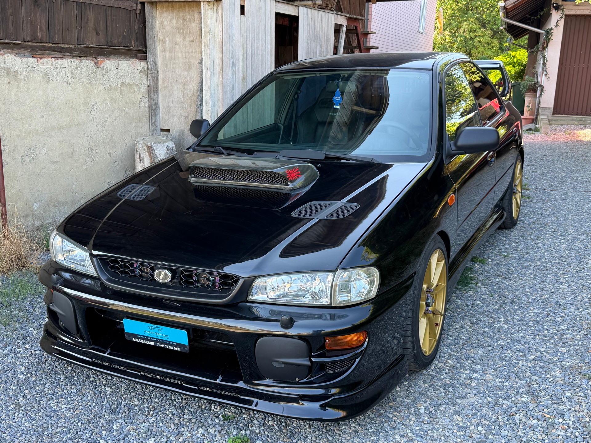 SUBARU Impreza 2.0 Turbo-image-2