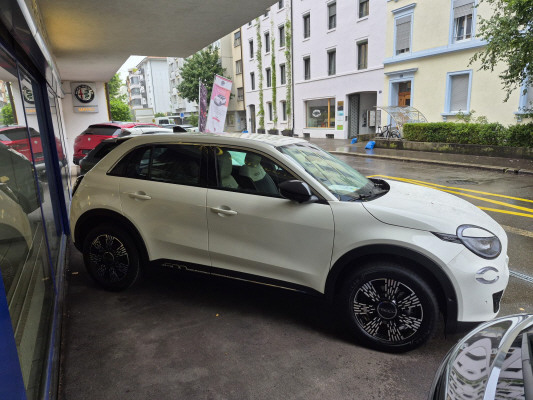 FIAT 600h MildHybrid Cult-image-1
