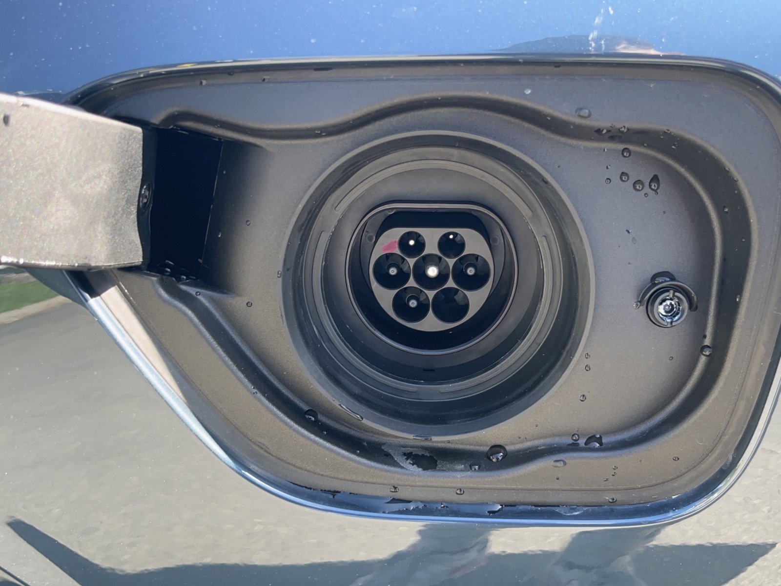 Image VOLVO V60 V60 T6 eAWD Plug in Hybrid Plus Dark Geartronic