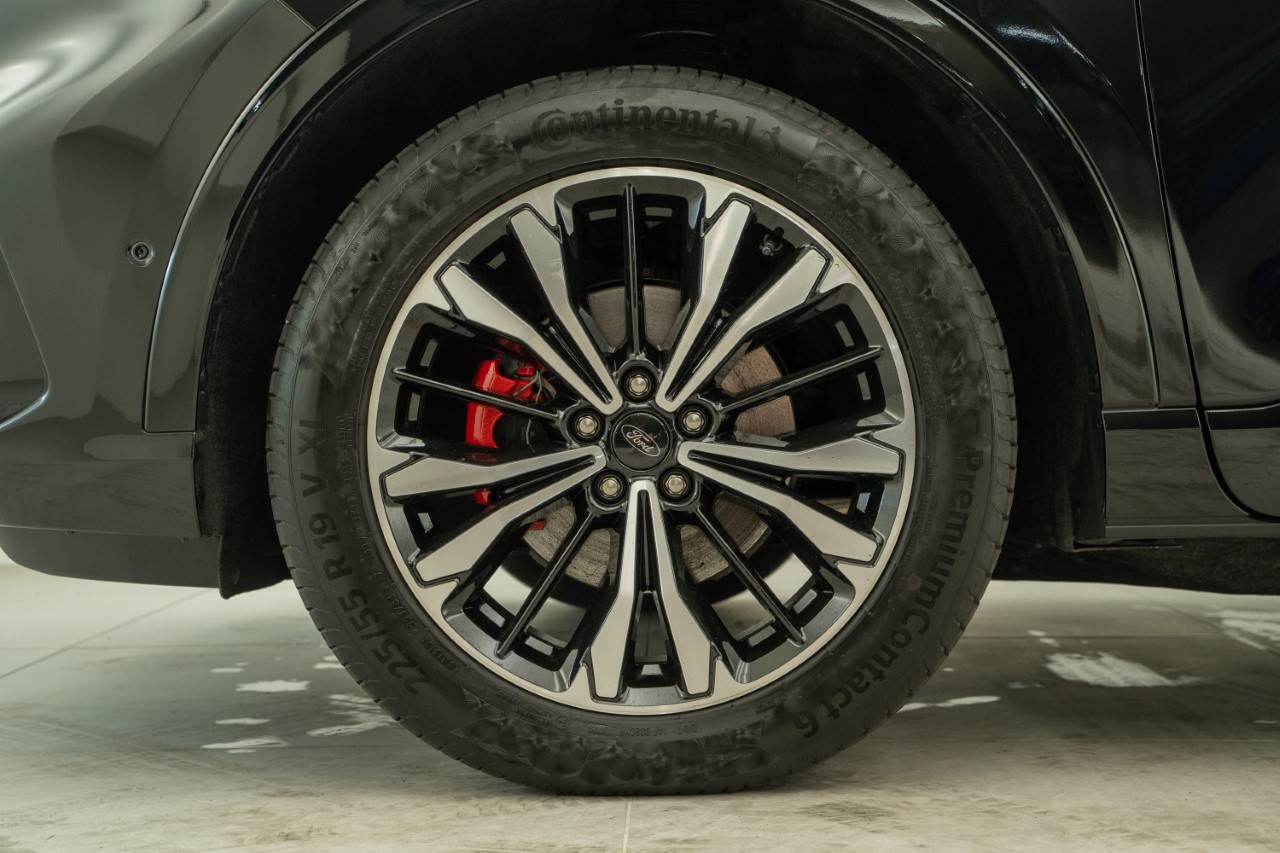 FORD Kuga 2.5 Plug-in Hybrid ST-Line X-image-14