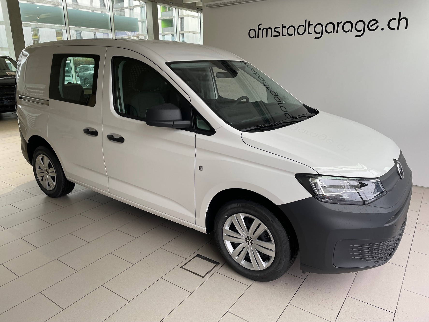 VW Caddy Cargo 1.5 TSI Entry-image-0