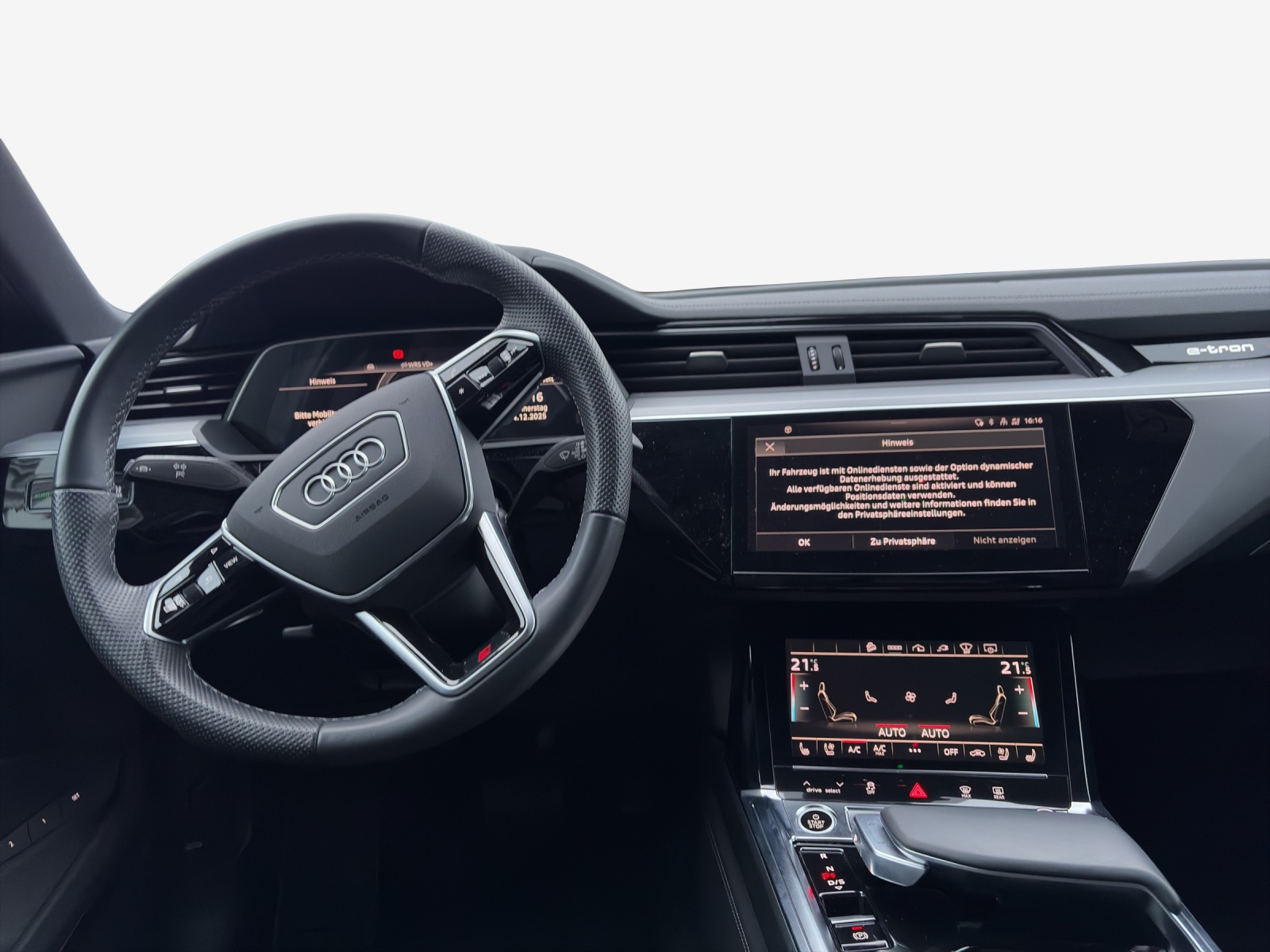 AUDI e-tron 55 Sportback S Line Black Edition quattro-image-9