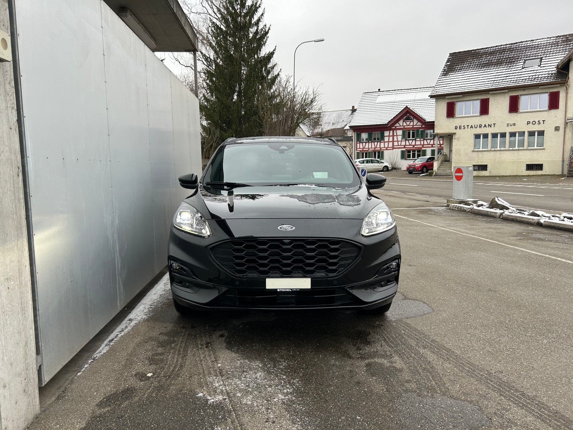 FORD Kuga 2.5 Plug-in Hybrid ST-Line X-image-1
