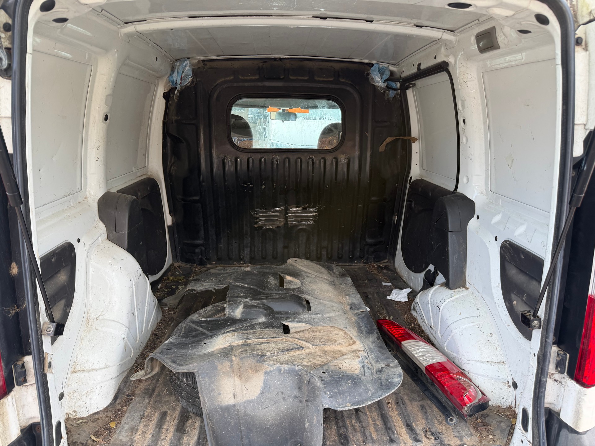 FIAT Doblò 1.4 MPI Cargo Swiss-image-5
