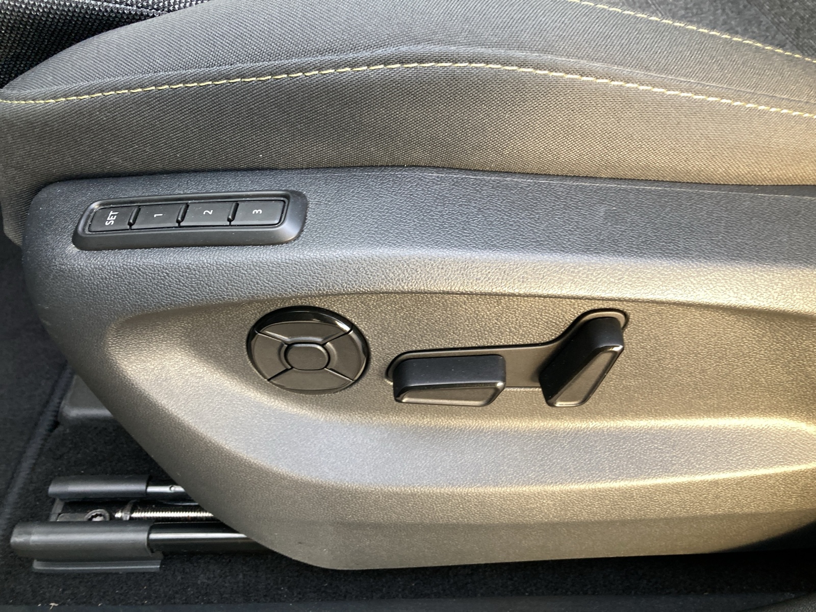 SKODA Kodiaq 1.5 TSI mHEV Selection-image-14