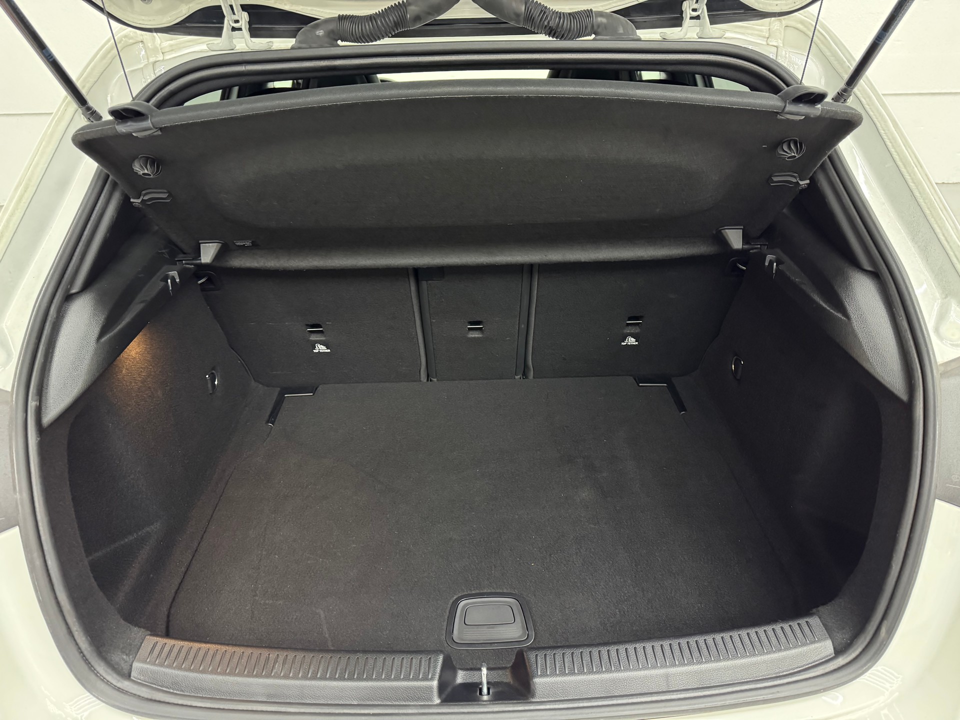 MERCEDES-BENZ A 45 AMG 4Matic+ Speedshift-image-26