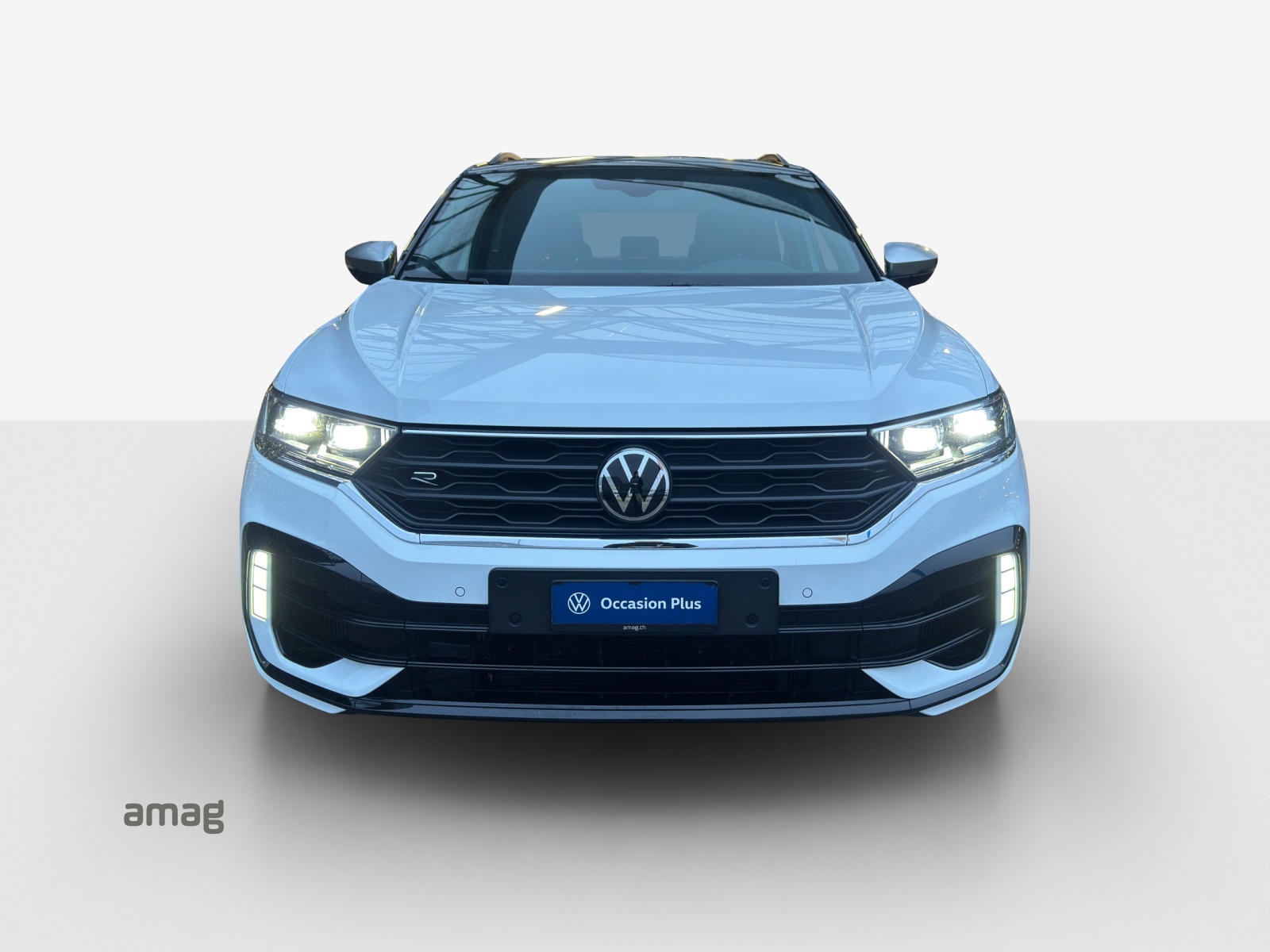 VW T-Roc 2.0 TSI R DSG 4Motion-image-6
