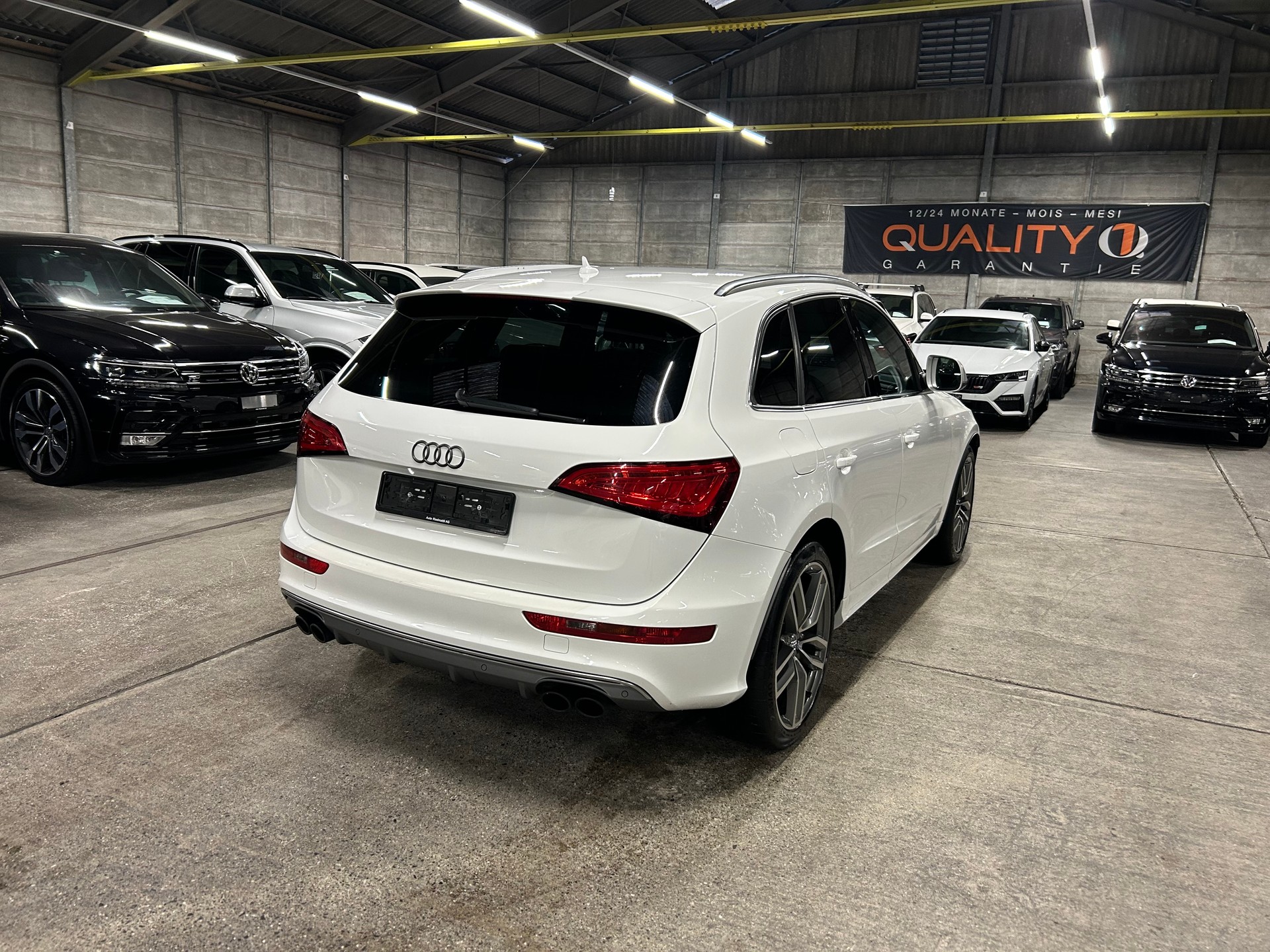 AUDI SQ5 3.0 TDI quattro tiptronic-image-4