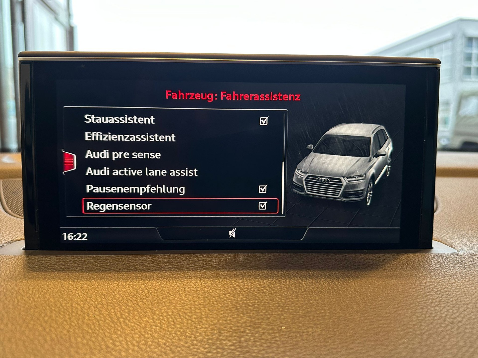 AUDI Q7 3.0 TDI quattro tiptronic-image-22