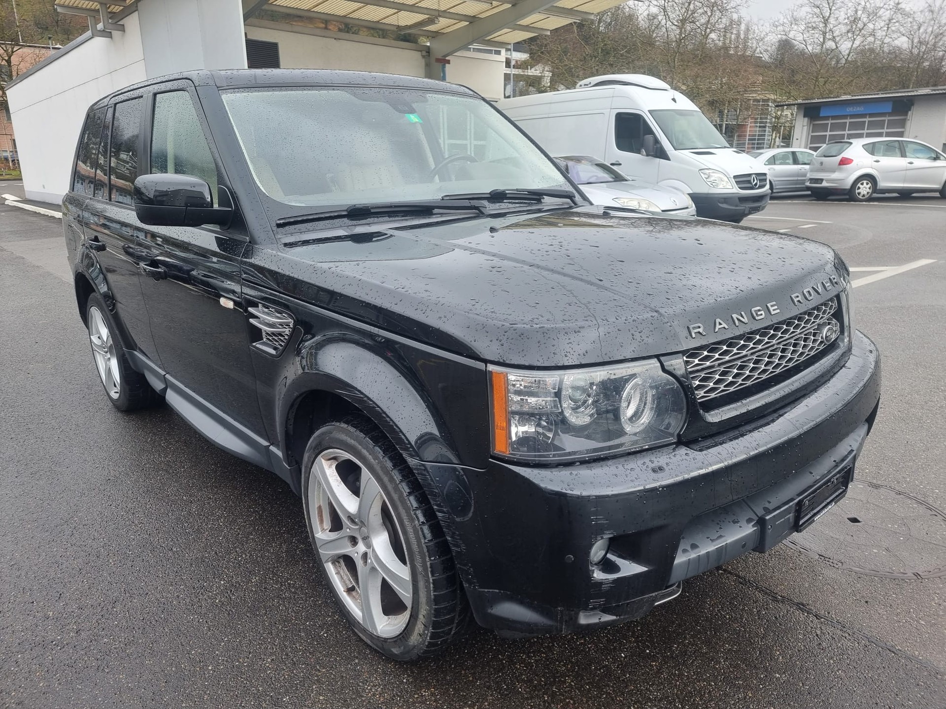 LAND ROVER Range Rover Sport 3.0 TDV6 Autobiography Automatic-image-1