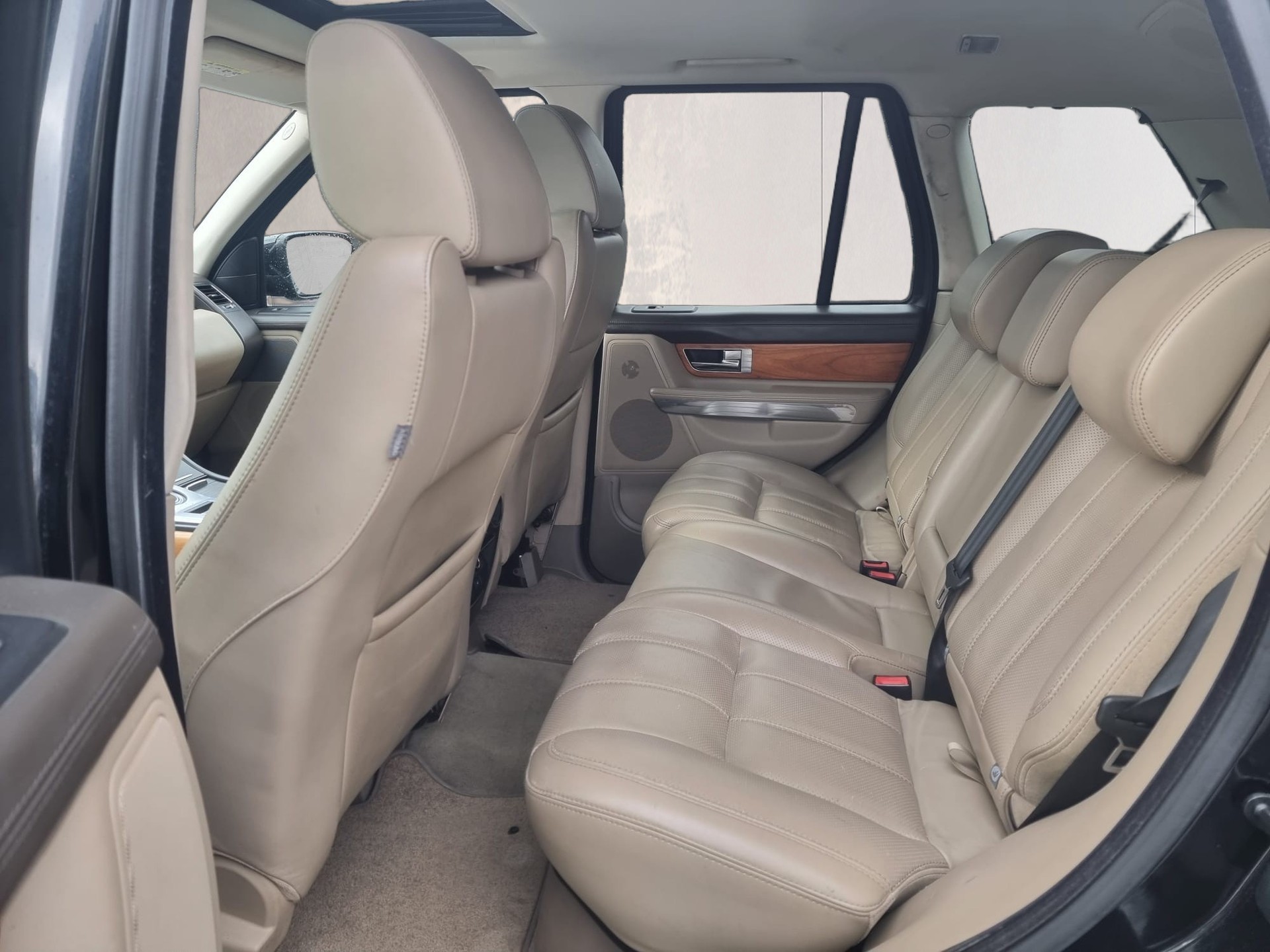 LAND ROVER Range Rover Sport 3.0 TDV6 Autobiography Automatic-image-8