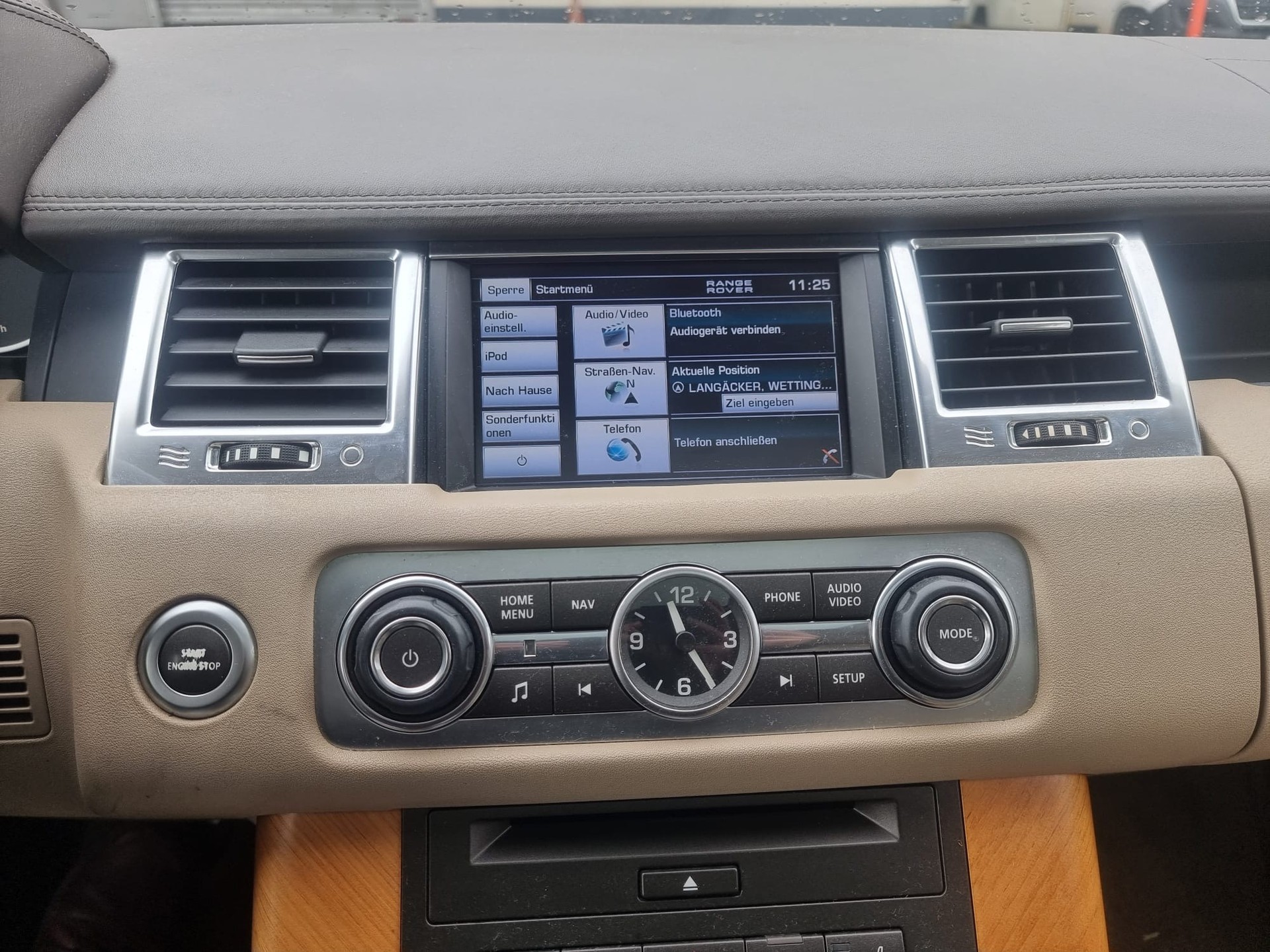 LAND ROVER Range Rover Sport 3.0 TDV6 Autobiography Automatic-image-10