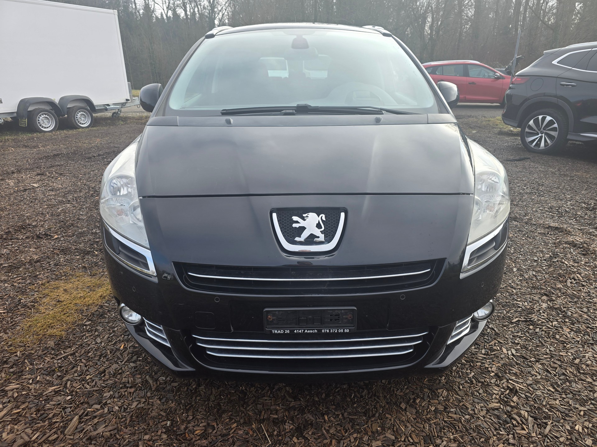 PEUGEOT 5008 1.6 16V T Allure Automatic-showroom-element-2