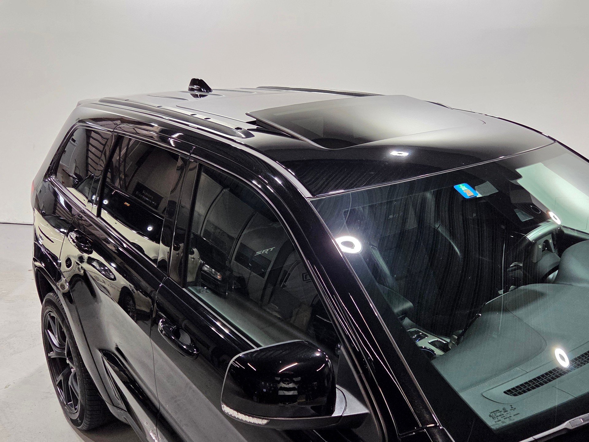 JEEP Grand Cherokee 6.4 V8 HEMI SRT8-image-8