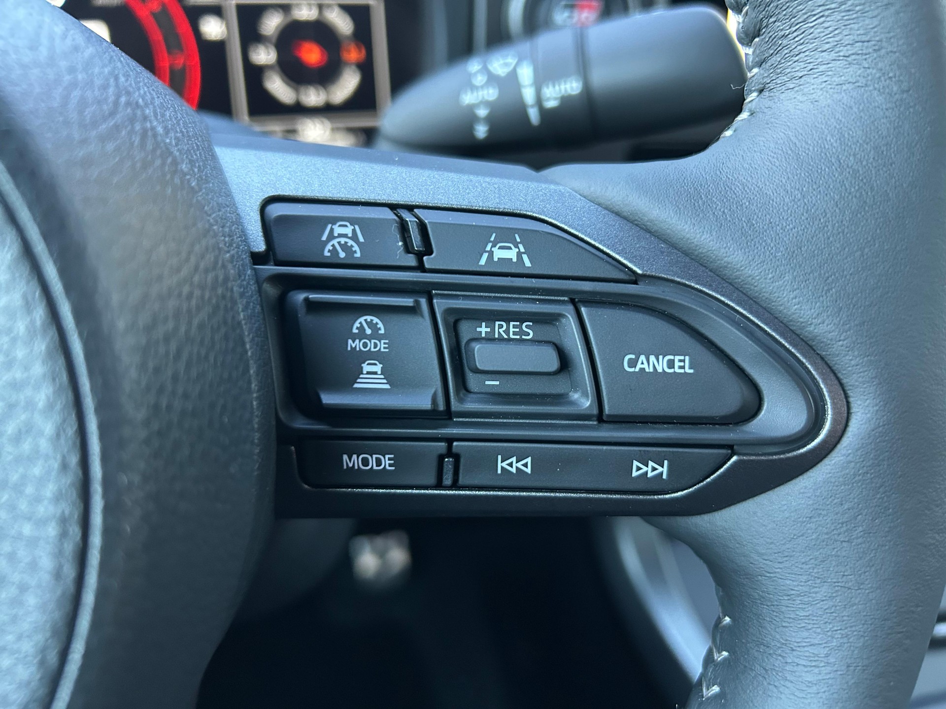TOYOTA GR Yaris 1.6 Turbo Sport 4x4-image-12