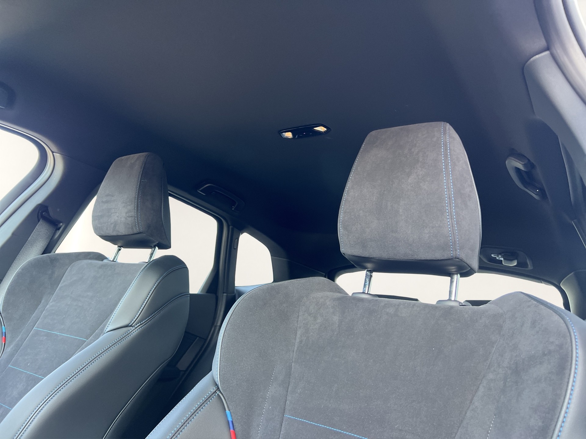 BMW 225e xDr. Act. T. M Sport-image-19
