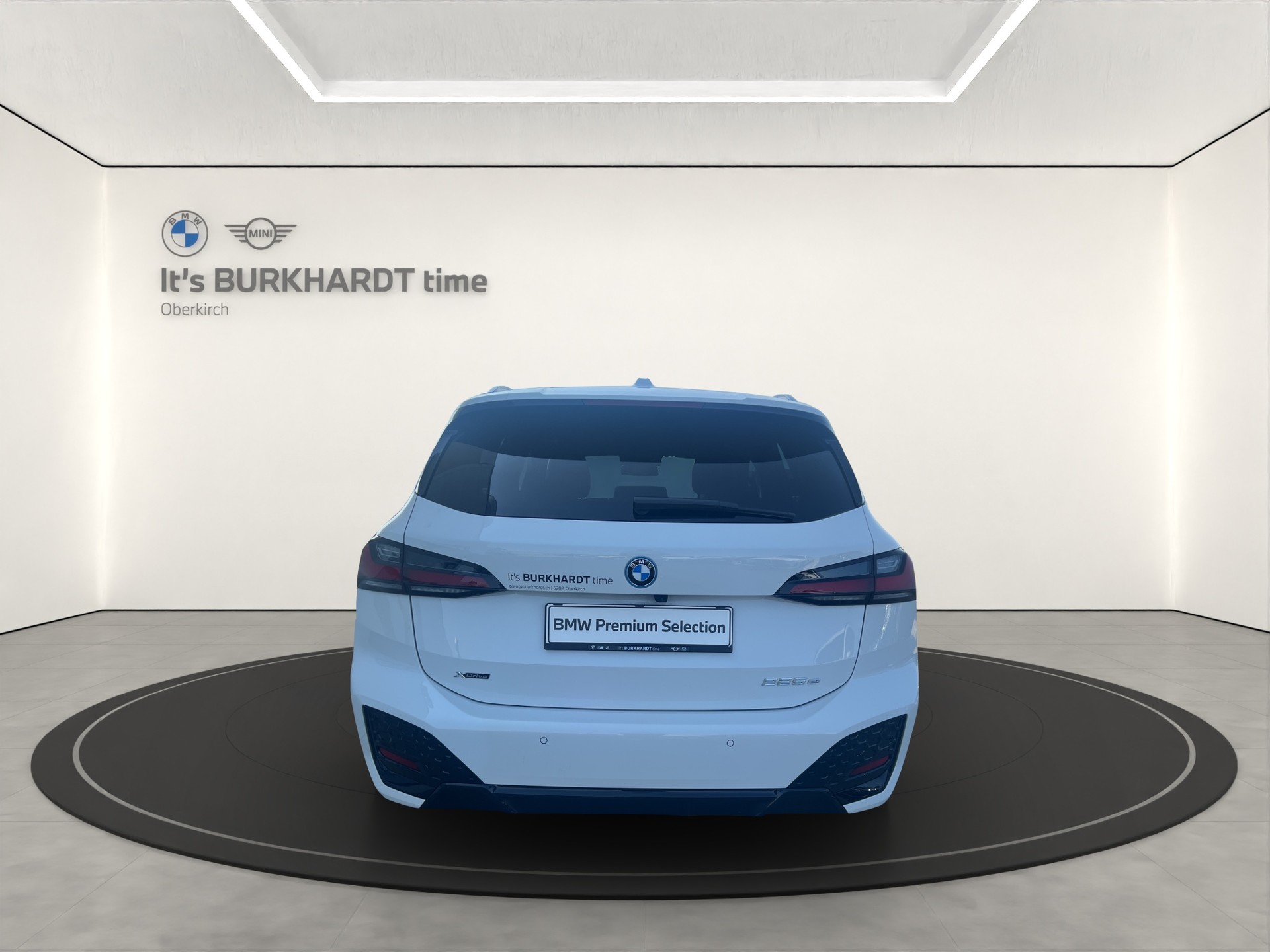BMW 225e xDr. Act. T. M Sport-image-3
