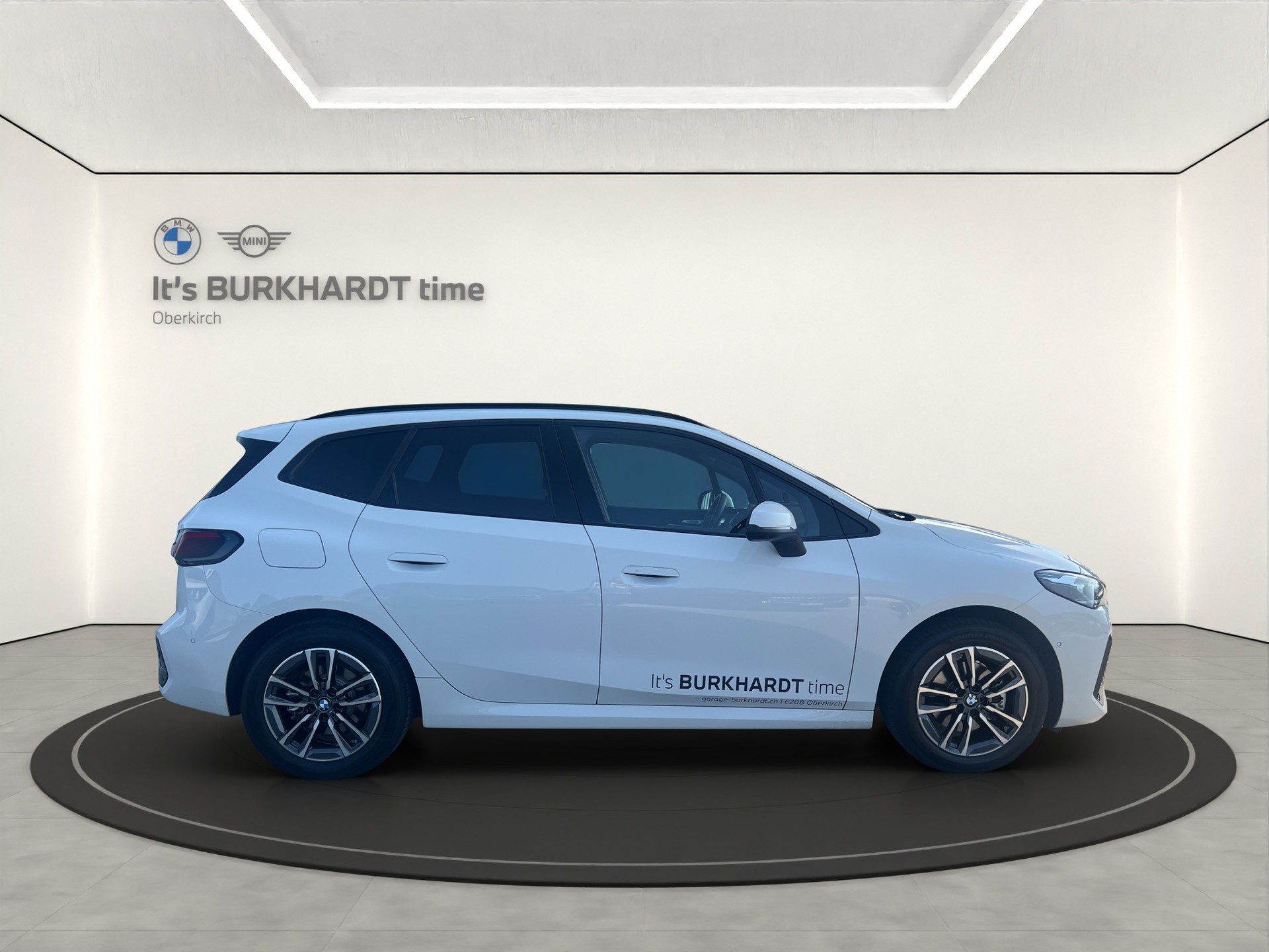 BMW 225e xDr. Act. T. M Sport-image-5