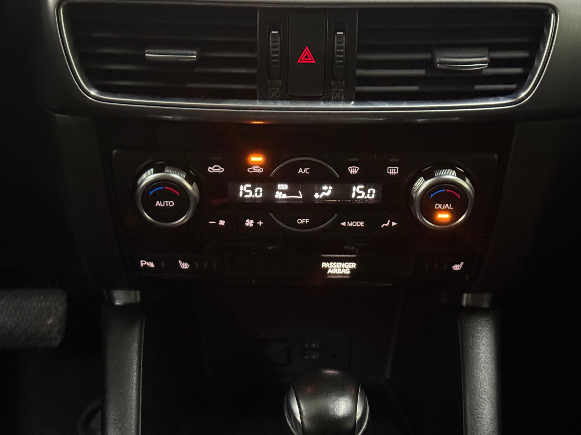 MAZDA CX-5 2.2 D Ambition AWD Automatic-image-11